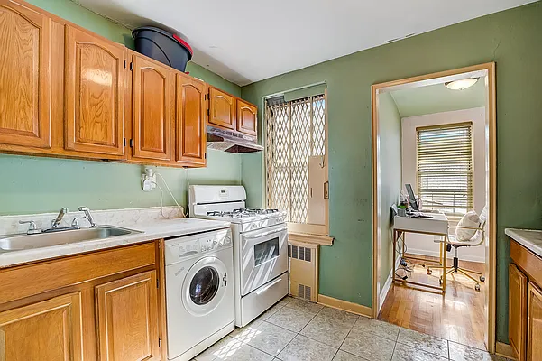 Sold by Casa Blanca Real Estate | media 8