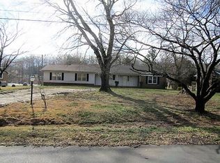 289 Aqua Dr, Forest City, NC 28043