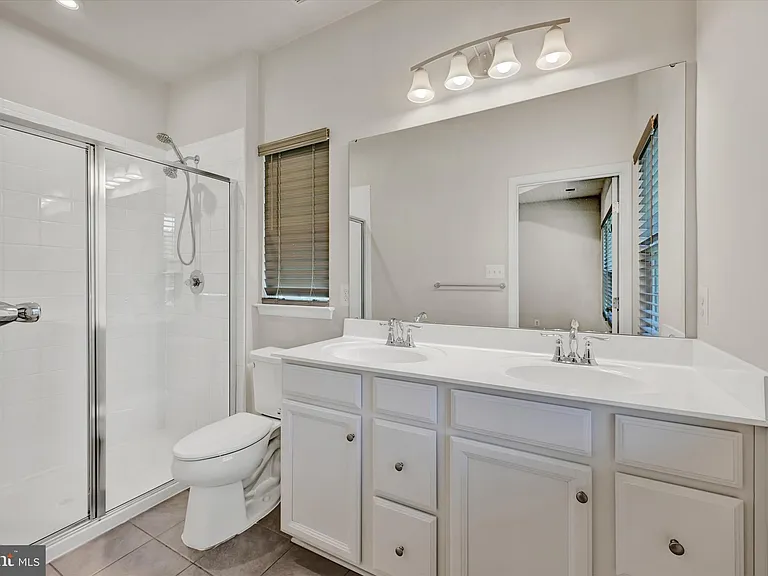 10 Laurel Gate Ct — Photo 22