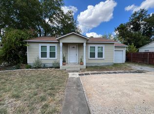 859 Oasis St, New Braunfels, TX 78130