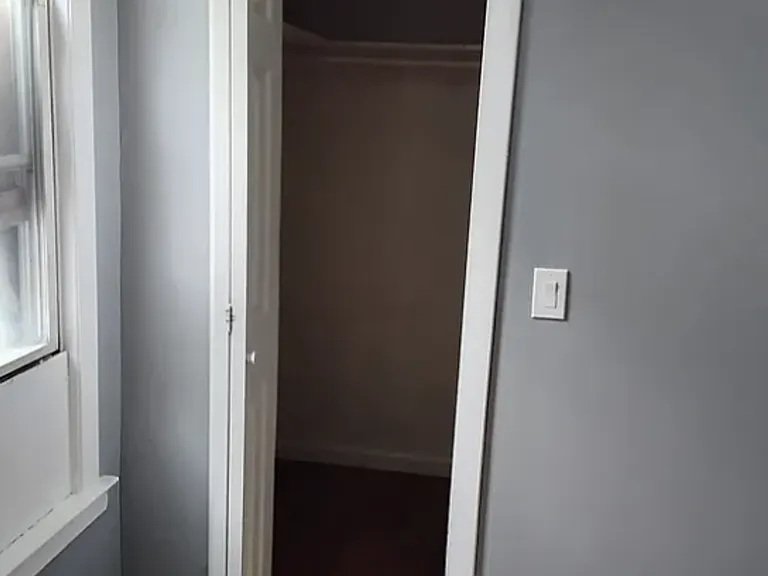 28 Hickory St — Photo 10