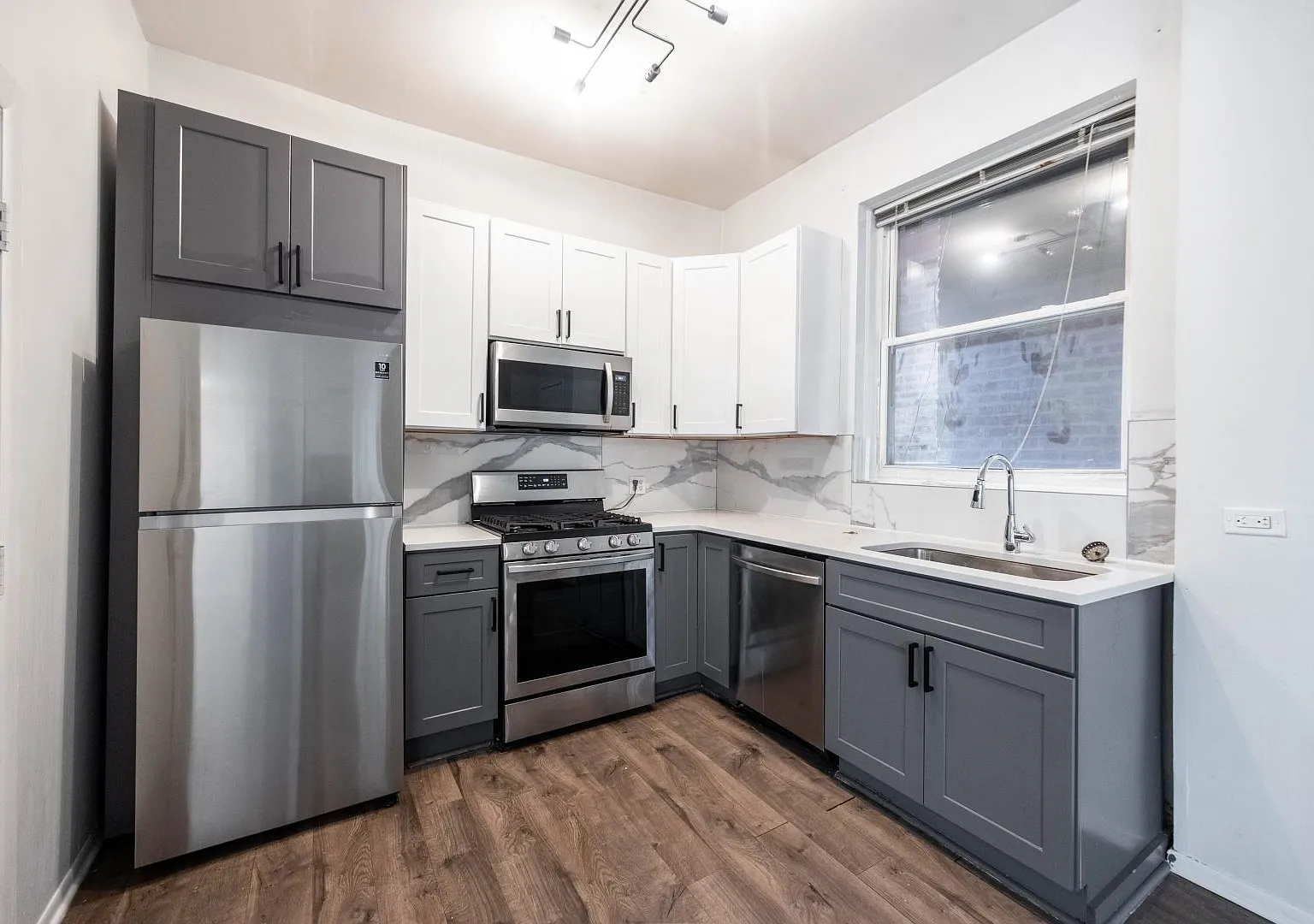 2732 West Chicago Avenue #1R — Photo 1