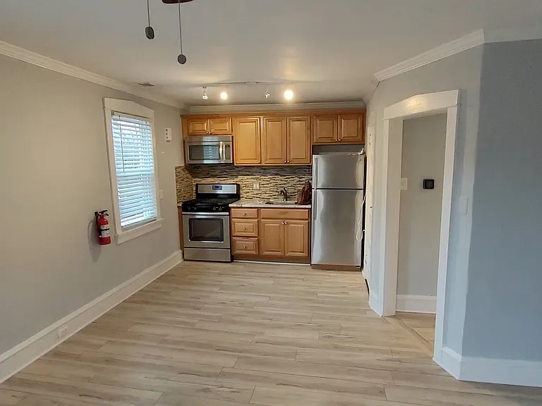 Briarcliff Ct — Photo 9