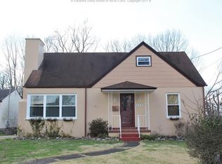 835 Hughes Dr, Saint Albans, WV 25177