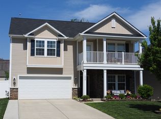 1059 Albany Park Dr, Fort Mill, SC 29715