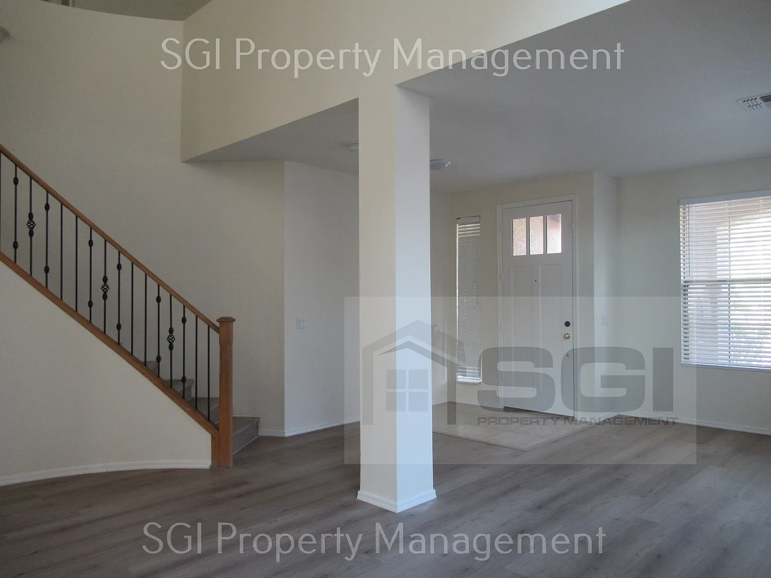 Vinyl Wood Flooring Throughout! — Photo 3