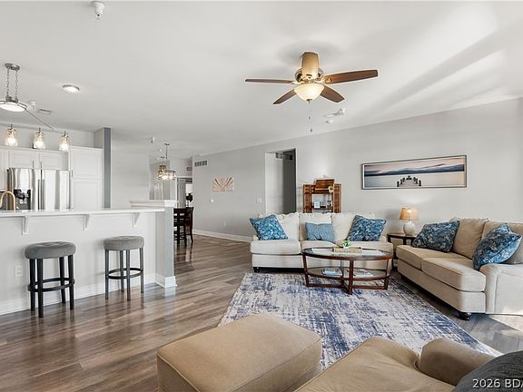 3rd image of 230 Plaza Gardens Ct Unit 4B