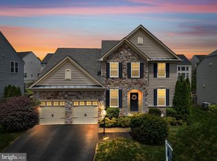 8967 Fenestra Pl, Gainesville, VA 20155