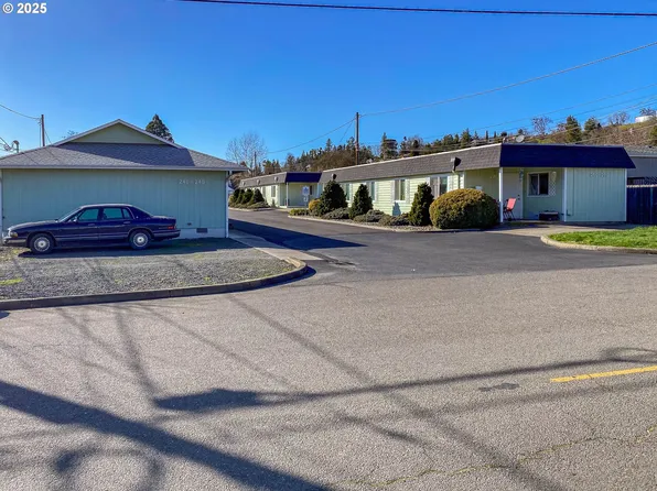 240 NW Civil Bend Ave, Winston, OR 97496