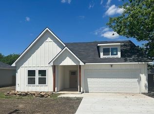 370 3rd Ave, Milford, TX 76670