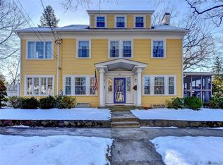 155 Laurel Ave, Providence, RI 02906
