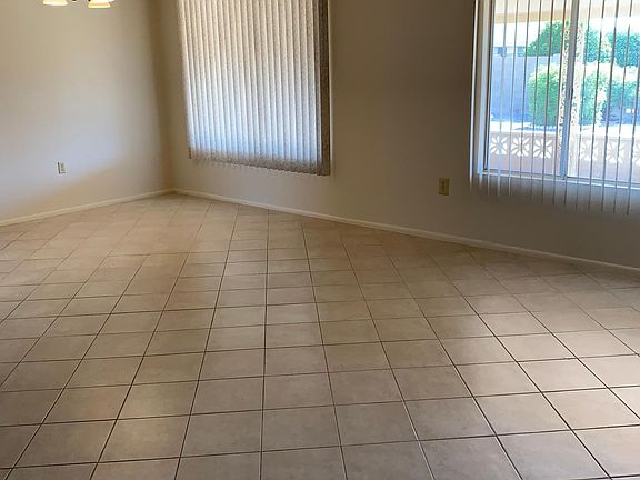 5th image of 9619 W Glen Oaks Cir