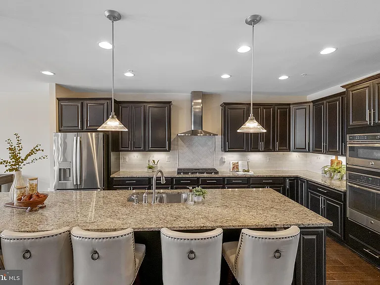 5313 Stream Bank Ln — Photo 11