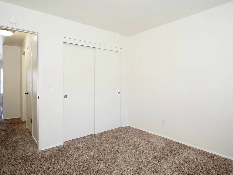 Greenfield Village Apartments — Photo 46
