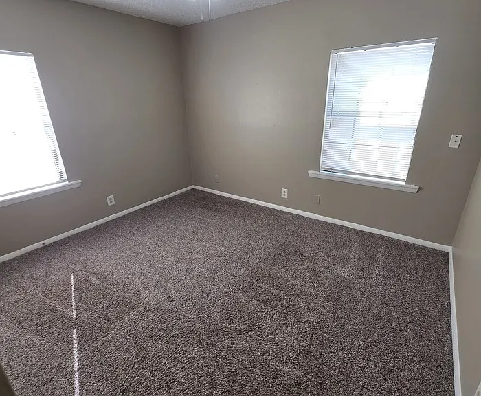 4243 Siesta Ln — Photo 11