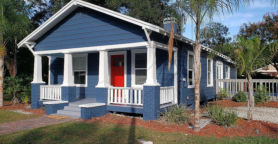 1st image of 6011 N 17th St