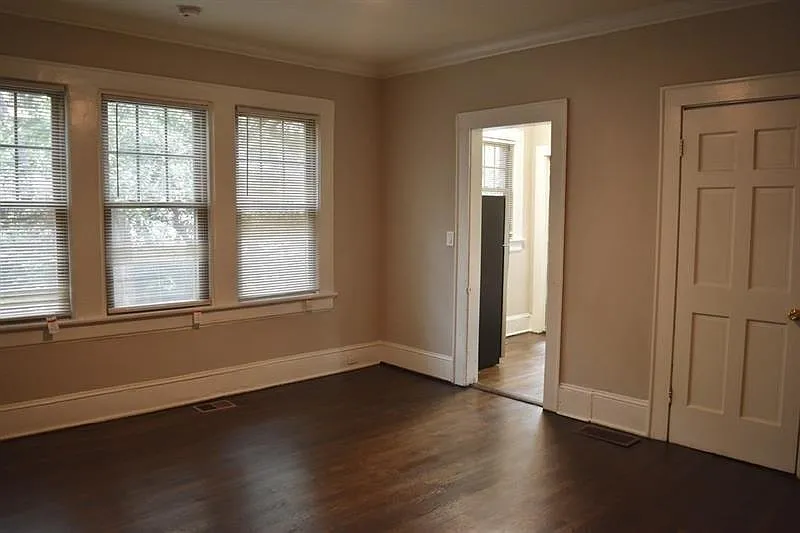 1 bed, 1.0 bath, 500 sqft, $1,295 — Photo 4