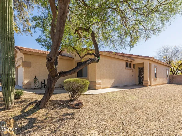 5465 W Bandtail Ct, Marana, AZ 85658