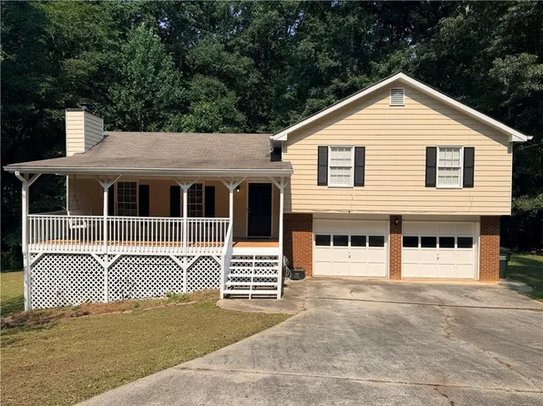 4117 Summer Wood Dr, Snellville, GA 30039