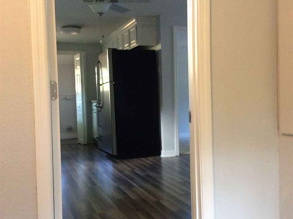 1st image of 2406 1/2 Delaney Ave
