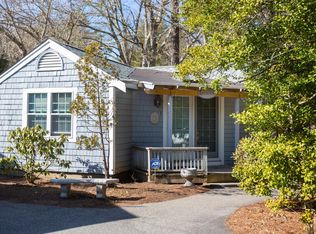3040 Falmouth Rd #L, Marstons Mills, MA 02648