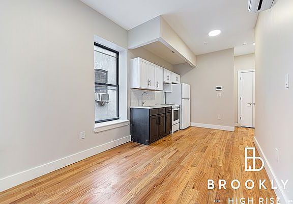 3rd image of 525 Georgia Ave #2C