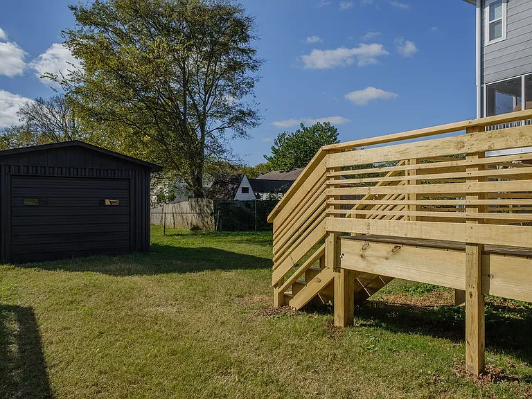 705 Morrow Rd — Photo 12