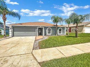 203 Eagle Point Loop, Auburndale, FL 33823