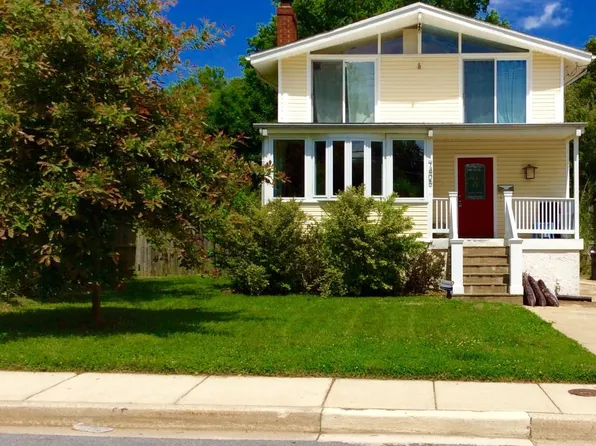 7405 Flower Ave, Takoma Park, MD 20912