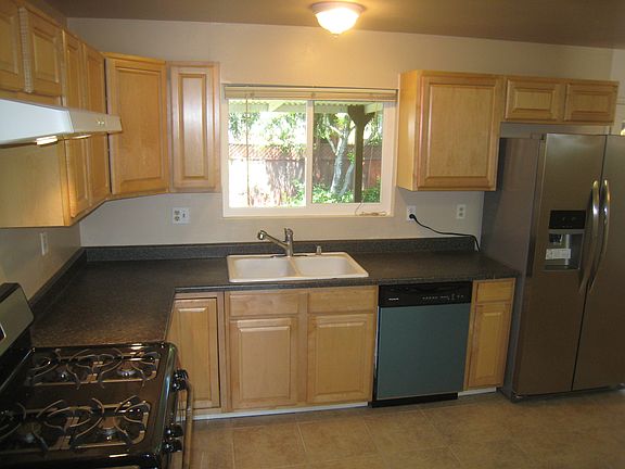 4th image of 7 Cordelia Dr