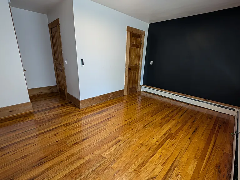 14 Oxford St #5 — Photo 15