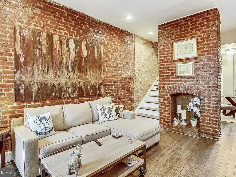1253 Wylie St NE — Photo 6