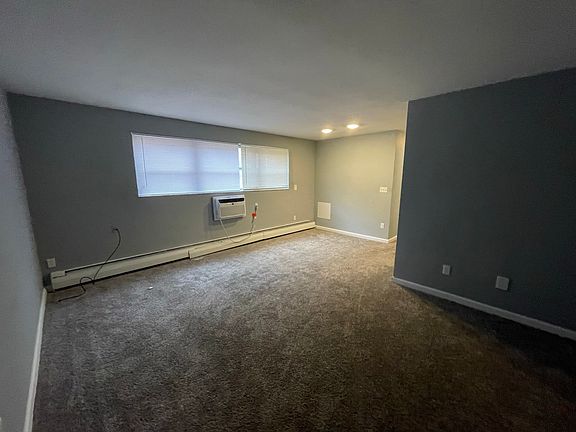 2nd image of 2734 Harrison Ave #8