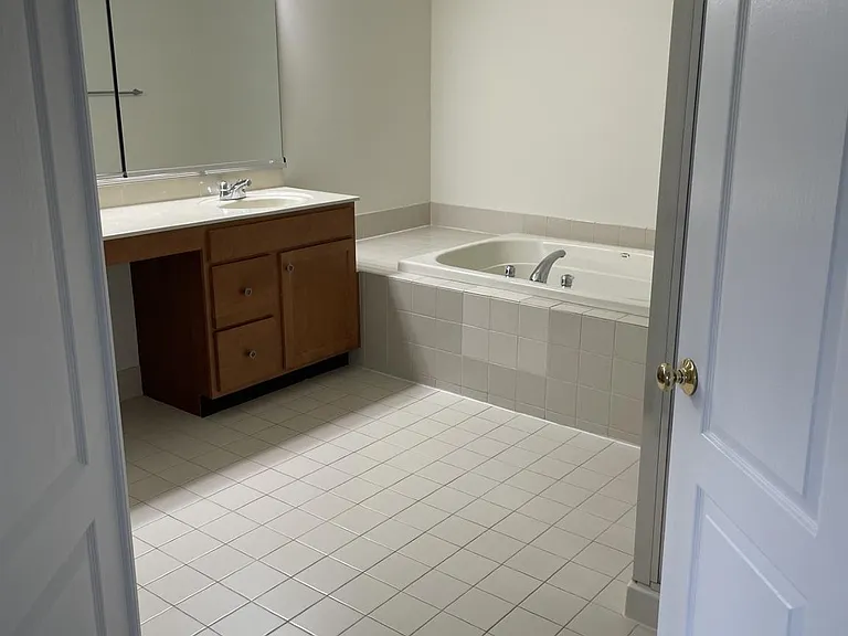 14 Barley Glenn Ct — Photo 11