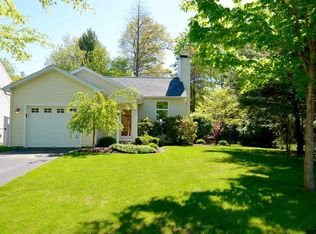 67 Skylark Dr, Ballston Spa, NY 12020
