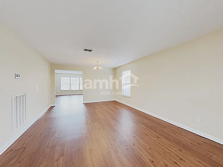 377 Stewart Springs Dr — Photo 8