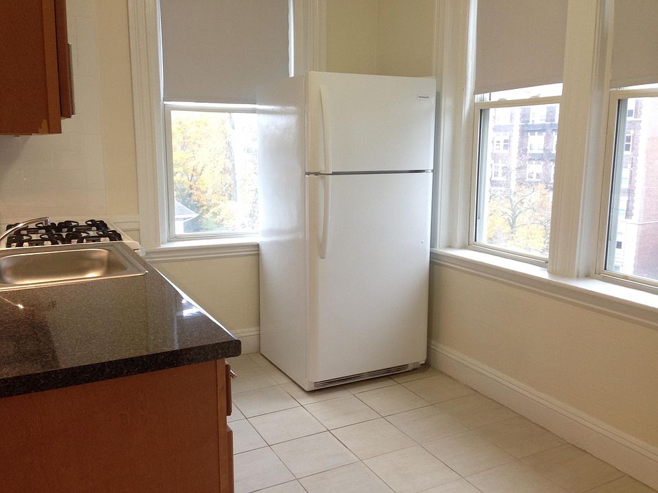 1st image of 131 Washington St APT 51