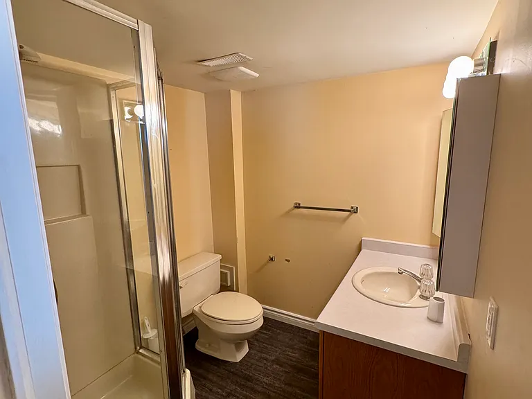 310 Christopher Dr #22 — Photo 24