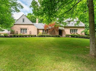 509 Sugar Camp Dr, East Palestine, OH 44413