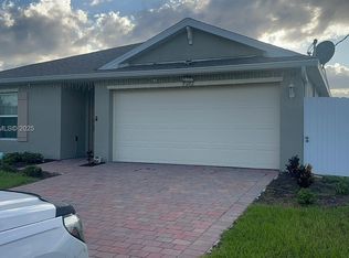 7012 Calder Ct, Labelle, FL 33935