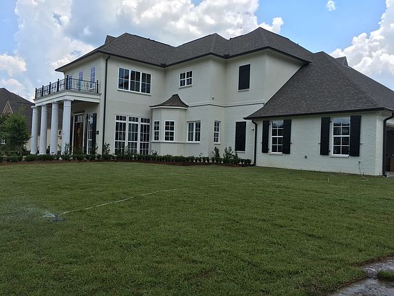 2nd image of 2526 N Turnberry Ave