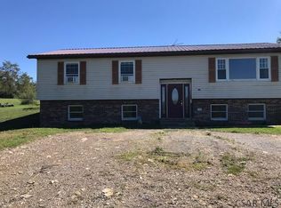 417 Dorsey Ln, Windber, PA 15963