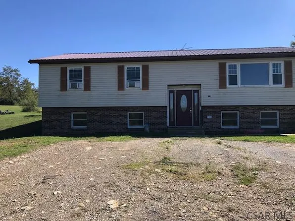417 Dorsey Ln, Windber, PA 15963