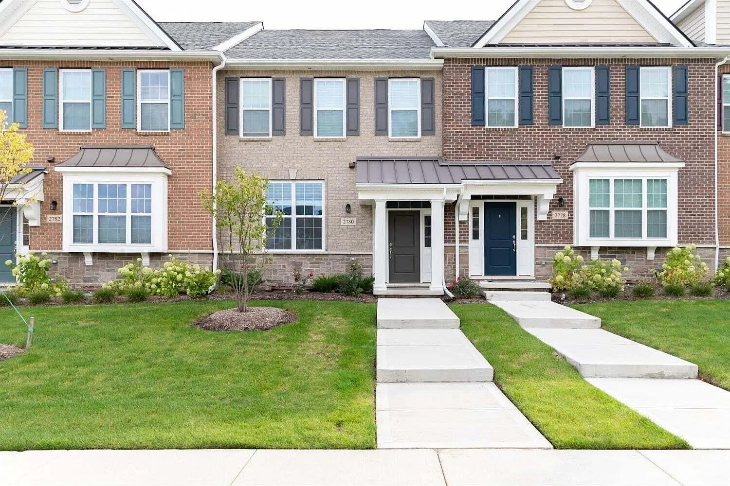 3 bed, 2.5 bath, 1804 sqft, $3,500 — Photo 1