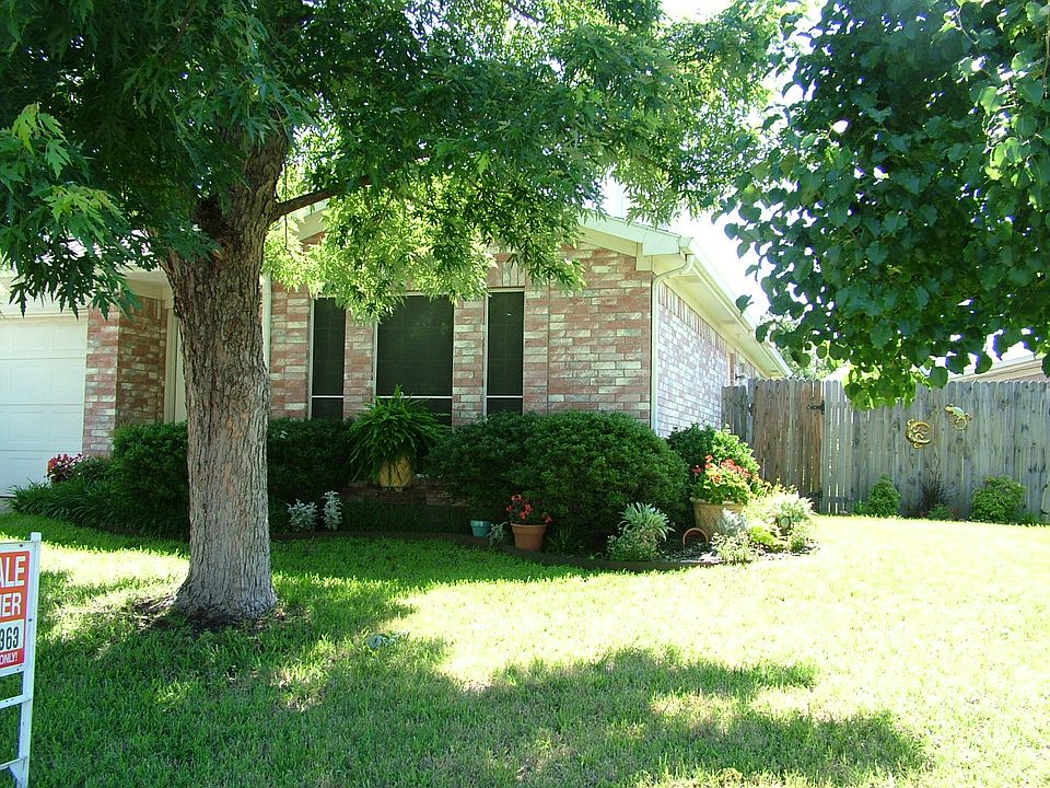 1st image of 6740 Black Wing Dr