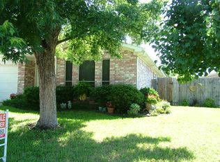 6740 Black Wing Dr, Fort Worth, TX 76137