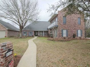 111 Champs Elysee Blvd, Lafayette, LA 70503