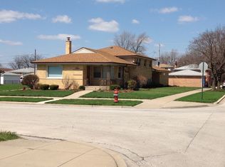 2900 W 101st St, Evergreen Park, IL