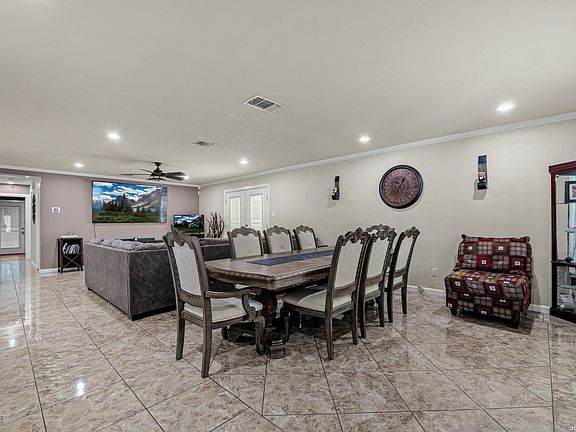 2nd image of 9634 CLAUDIA CIR