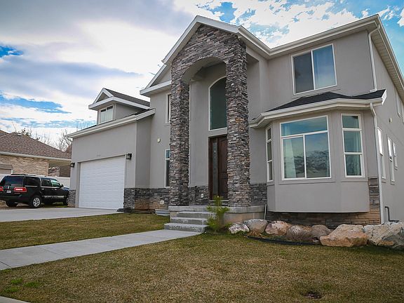2nd image of 8038 S Oakwood Vista Cv